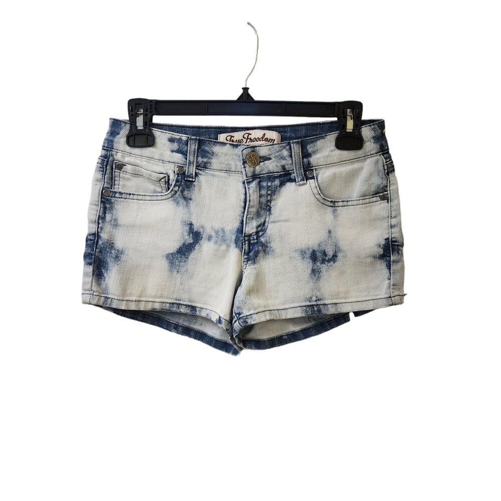 True Freedom Acid Wash Blue Jean Shorts Size 5 Low Rise y2k